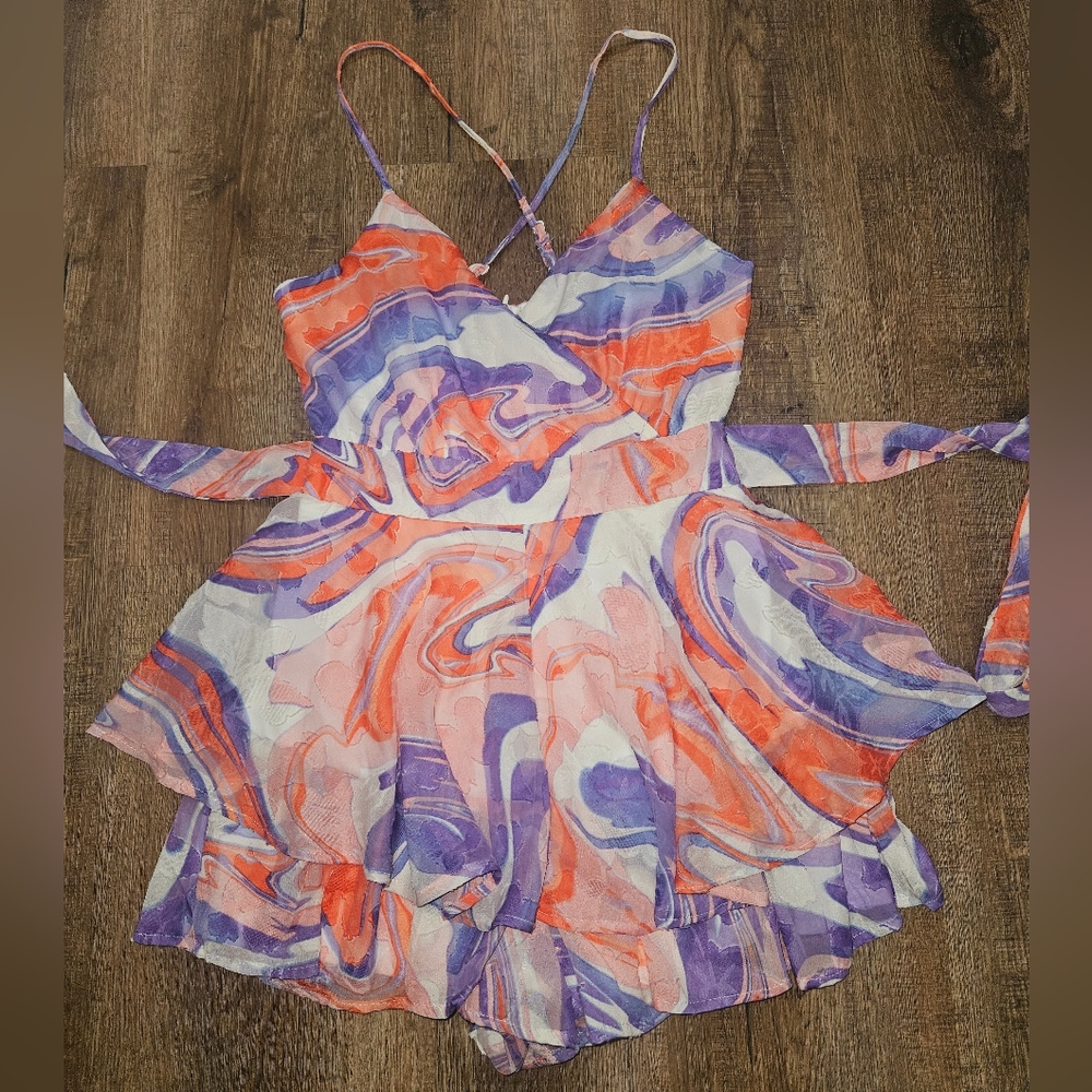 NWT Allison & Kelly Purple and Orange Ruffle Romper, sz Small